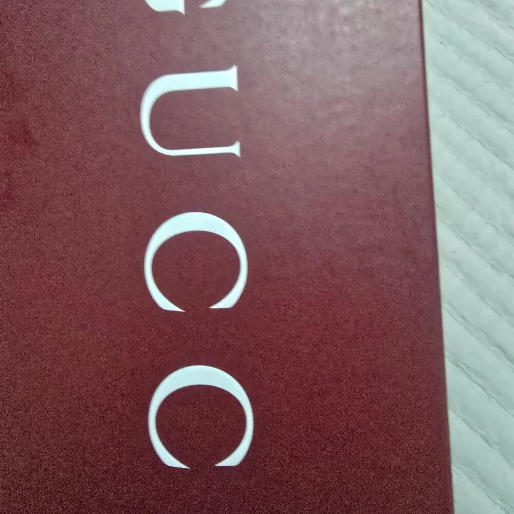 Gucci Sneakers - Picture 7 of 7